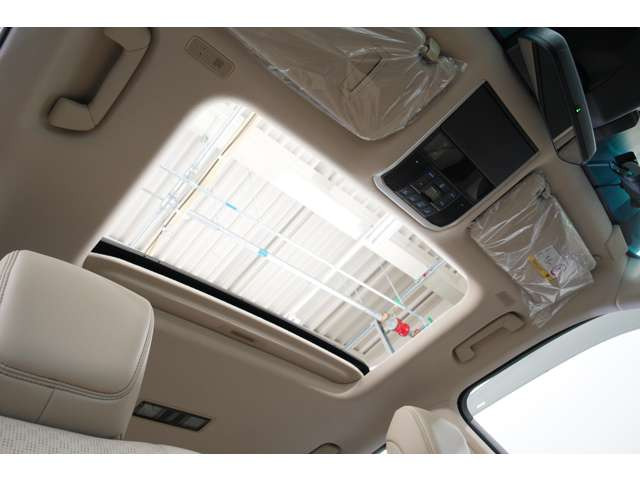 サンルーフつき