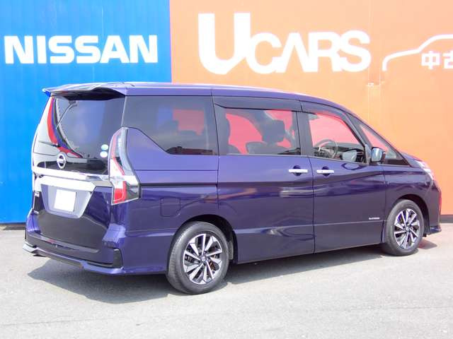 セレナ2.0 ハイウェイスターV