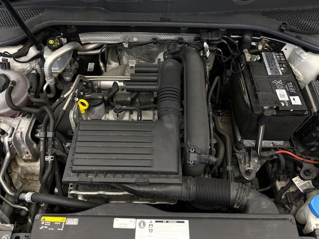 �����X�ł́A�e���[�J�[�̐�p�f�f�e�X�^�[�𓱓��B���Ǝ��i�����e�N�j�J���X�^�b�t���풓���Ă���܂��̂ŁA������̍ۂɂ����S���Ă����p���������܂��B