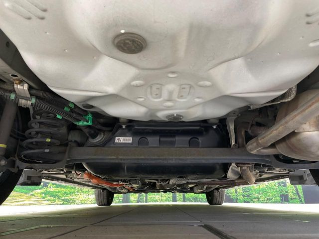 下回りがきれいなうちに、防錆加工の施工がオススメ。降雪地域はもちろん、沿岸部にお住いの方や、趣味でマリン・ウィンタースポーツをされる方にご好評いただいております。