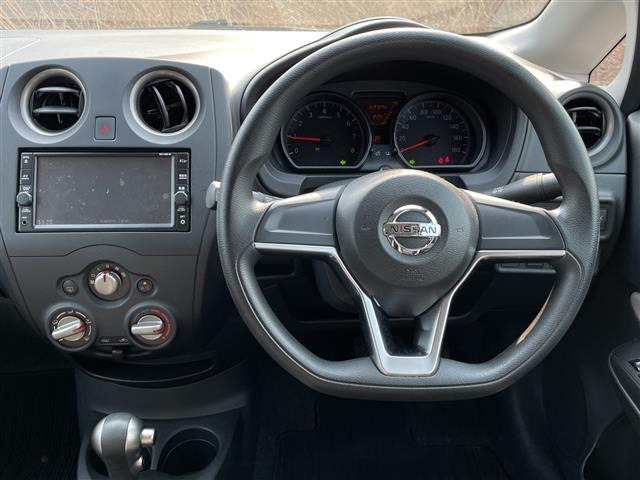 ノート1.2 X FOUR 4WD