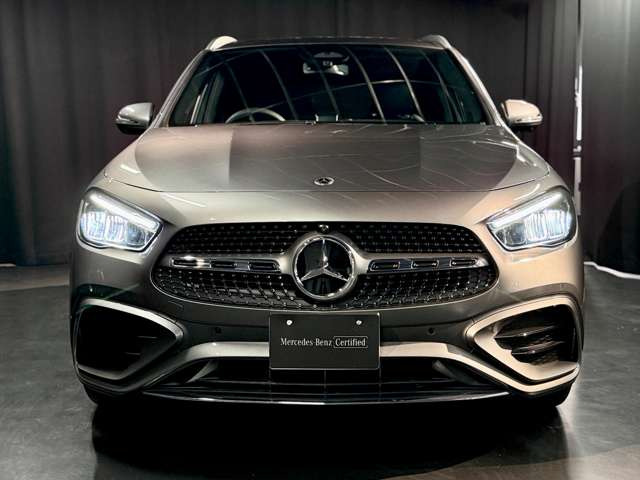 GLAクラスGLA200 d 4マチック アーバン スターズ 4WD