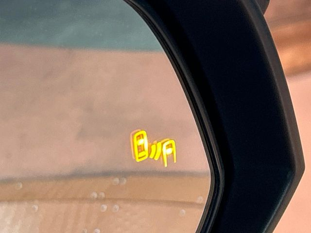 �y�u���C���h�X�|�b�g���j�^�[�z���s���A�h�A�~���[�̎��p�ɂȂ�₷���ӏ��Ɍ㑱�Ԃ��ڋ߂���ƃT�C�h�~���[�̃����Y�Ɍx����\��!�h���C�o�[�ɒ��ӊ��N�����Ă���܂��B