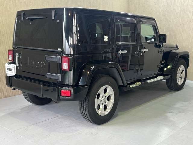 ラングラーアンリミテッド サハラ 4WD