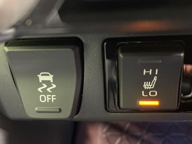 �y�V�[�g�q�[�^�[�z�������ɏd�󂷂�V�[�g�q�[�^�[!�G�A�R����葁�����܂��Ă����̂Ŋ�����̐l�����S�ł��ˁ�G�A�R���̉����͊������邩����A�Ƃ������ɂ����������߂ł��B