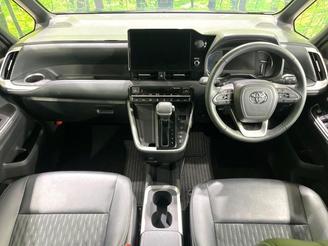 ノア1.8 ハイブリッド S-Z