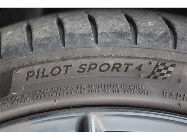 ���Ǝҗl�ւ̔̔��͂��f�肳���Ă��������܂��B�Ԍ������ԗ��̏ꍇ�́A�Ԍ����擾�������x�������z�ŕ\�����Ă���܂��B