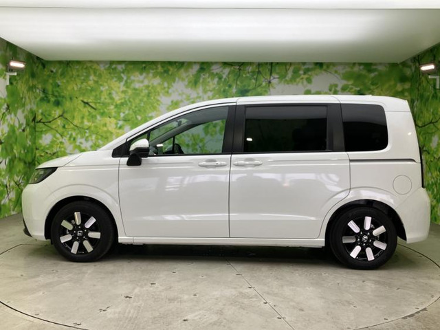 フリード1.5 e:HEV エアー EX