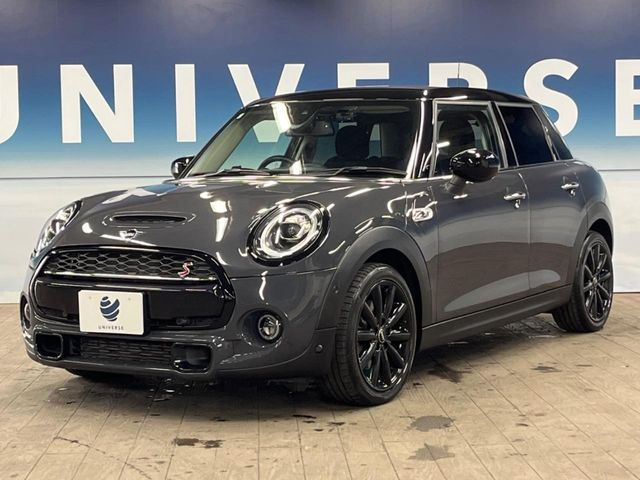 �������t�т̕ۏ؂̑��A���S�̍Œ�3�N�E���s�������ۏ�(�L��)�����p�ӁB�A���Ԃ����S���Ă��y���݂���������l�A�ۏؓ��e���[���͂������A�����_��&�I�C�������⃍�[�h�T�[�r�X���t�т��Ă���܂��B