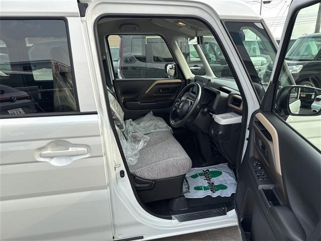 �[�ԑO�ɓ��O���̃N���[�j���O���������܂��B�e��R�[�e�B���O(�ʓr�L��)�����p�ӂ��Ă���܂��̂ŁA���񂲑��k���������B