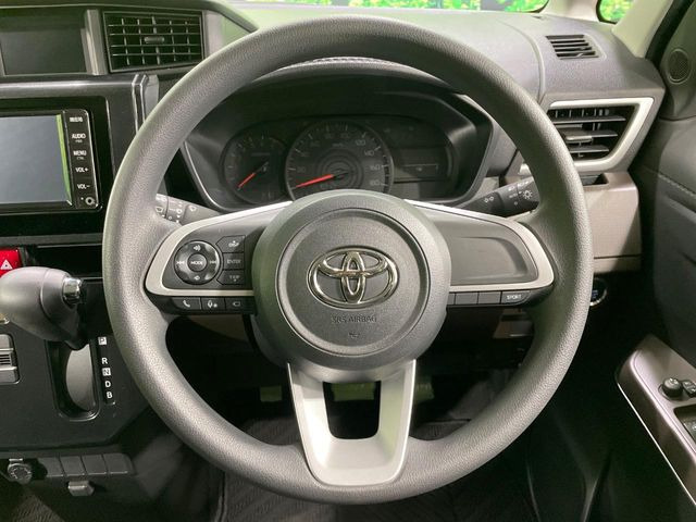 �y�X�e�A�����O�X�C�b�`�z�^�]���A�O������ڐ������炷���ƂȂ��A�I�[�f�B�I���̑��삪�\�ȕ֗��@�\!���S&���K�ȃh���C�u�����o���Ă���܂���