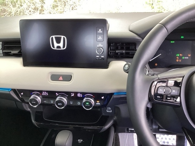 ヴェゼル1.5 e:HEV Z プレイパッケージ