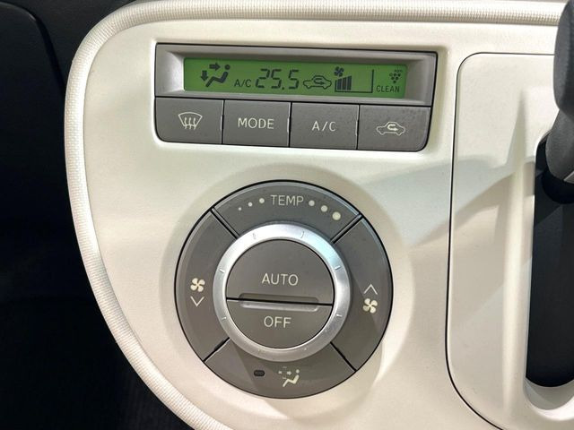 �y�L�[���X�X�^�[�g�V�X�e���z�J�o����|�P�b�g�ɓ��ꂽ�܂܂ł��h�A�̎{���E�������\�ȃX�}�[�g�L�[�𑕔��B�G���W���̃I���E�I�t�����J�M�����o���K�v����������Ƃ��Ă��֗��ł���