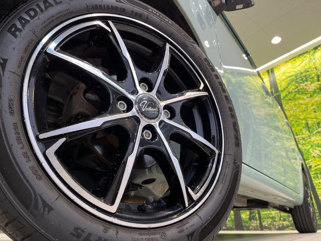 �y15�C���`�A���~�z�C�[���z�O�ςɃ}�b�`�����A���~�z�C�[���𑕒����Ă���܂��B�e��A���~�z�C�[����A�X�^�b�h���X�^�C�����戵�����Ă���܂��B���񂲑��k����������