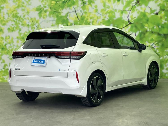 ノートオーラ1.2 G レザーエディション