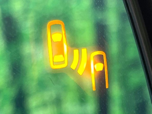 �y�u���C���h�X�|�b�g���j�^�[�z���s���A�h�A�~���[�̎��p�ɂȂ�₷���ӏ��Ɍ㑱�Ԃ��ڋ߂���ƃT�C�h�~���[�̃����Y�Ɍx����\��!�h���C�o�[�ɒ��ӊ��N�����Ă���܂��B