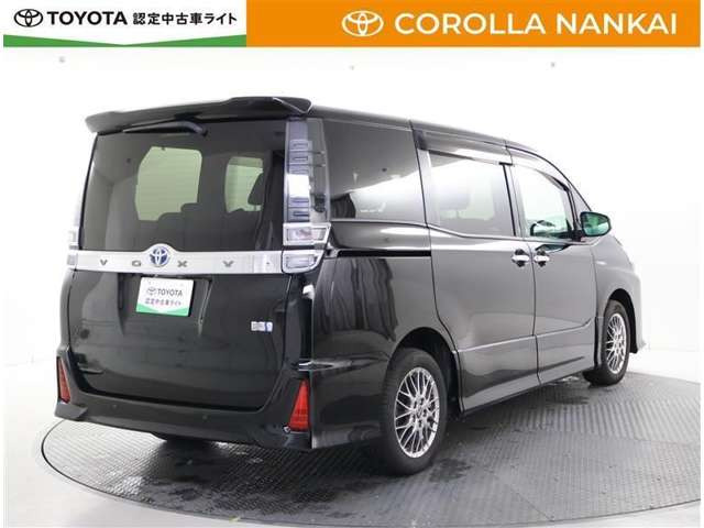 ヴォクシー1.8 ハイブリッド ZS 煌II