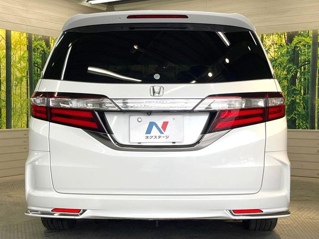 安心の最長10年・走行無制限保証(有償)をご用意。保証内容も充実はもちろん、無料点検&オイル交換や、年中無休の全国・24時間ロードサービスも付帯されておりますのでご安心下さい。