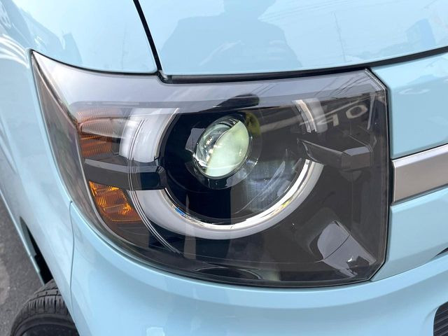 �yLED�w�b�h���C�g�z���V����ԑ��s�����ǍD�Ȏ��E���m�ۂ����S���ĉ^�]�ł��鍂�P�xLED�w�b�h���C�g�𑕔�!�_�����x�������A����d�͂��}�����Ă��܂��B