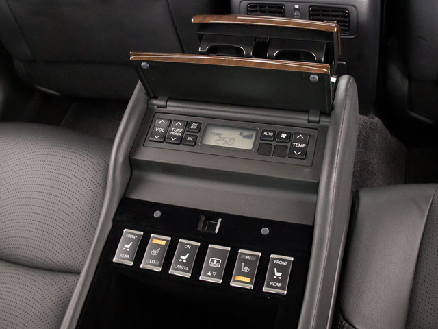 ��Ȃ�VIP����!��ȃZ���^�[�R���\�[���̉摜�ł�!������̂��Ԃɂ́A��Ȃɂ��p���[�V�[�g����������Ă��܂�!�X�ɃI�[�f�B�I�Ȃǂ���Ȃ��瑀��o����ȂǍ���!�Q�X�g�Ɋ��Œ����鑕���ł���!