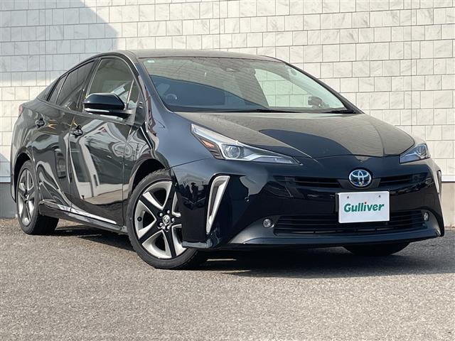 プリウス1.8 A ツーリングセレクション E-Four 4WD