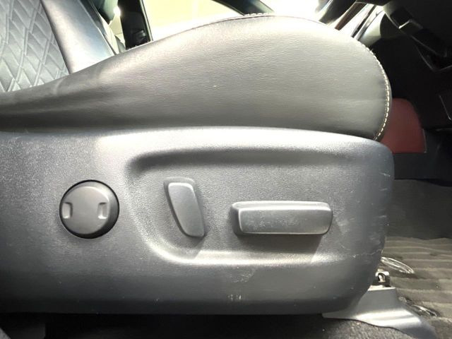 �y�p���[�V�[�g�z�X�C�b�`��ŊȒP�ɃV�[�g�̔��������\!�d��������͂�����܂���!���K�ȃV�[�g�|�W�V�����ɃZ�b�g���āA���K�ȃh���C�u�����y���݂��������B