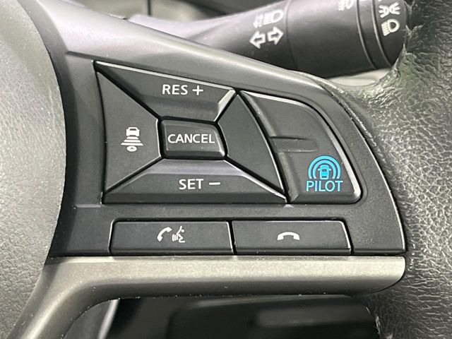 �y�v���p�C���b�g�z�������H�ł̒��������s���y��!!�a�؎��Ə��񑖍s�̃V�[���ŁA�A�N�Z���E�u���[�L�E�X�e�A�����O�������Ő��䂵�A�������^�]�̕��S���y�����Ă���܂���