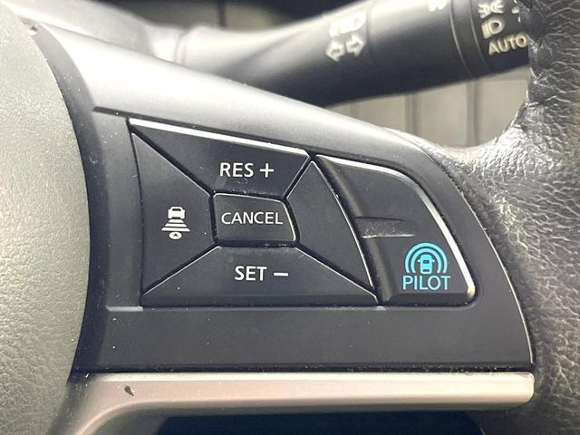 �y�v���p�C���b�g�z�������H�ł̒��������s���y��!!�a�؎��Ə��񑖍s�̃V�[���ŁA�A�N�Z���E�u���[�L�E�X�e�A�����O�������Ő��䂵�A�������^�]�̕��S���y�����Ă���܂���