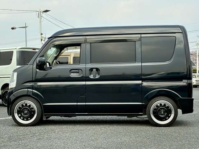 当店の車両をご覧になって頂き、誠にありがとうございます。ただご予算をこえてしまっている・・・など諦めないでご相談くださいませ。お見積もりも多数のプランがございます。お気軽にお問い合わせくださいませ。