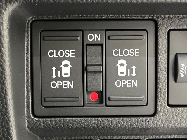 �y�����p���[�X���C�h�h�A�z�X�}�[�g�L�[��^�]�Ȃ̃X�C�b�`�Ō�ȗ����X���C�h�h�A�̊J���\���d��������͂����ăh�A���J����K�v�������A�����Ȃ��q�l�ł��ȒP�ɊJ���߂ł����K�ł���