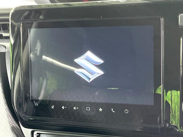 �y����9�C���`�i�r�z�l�C�̏����i�r�𑕔����Ă���܂��B�i�r�̎g���₷���͂������A�I�[�f�B�I�@�\���[��!�L�����v�◷�s�͂������A�ʋ΂┃�����ȂǕ��i�̃h���C�u���y�����Ȃ�͂���