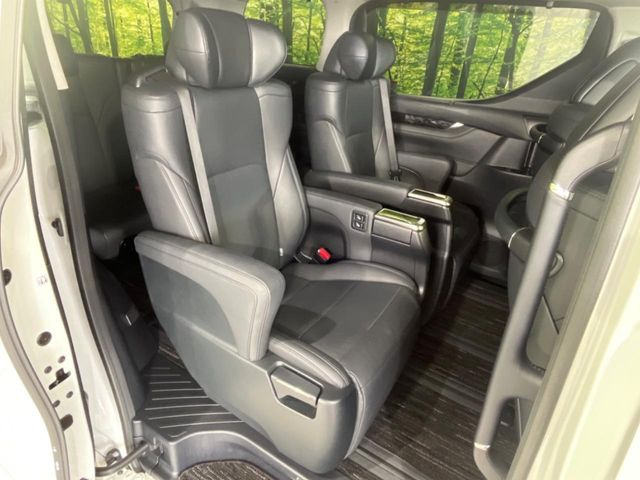 �L�X�Ƃ���2��ڃV�[�g�͋��Z���������A���S�n�����K!�F�B��Ƒ��Ƃ̂��o�����ɂ҂�����ł��B�x�r�[�V�[�g��`���C���h�V�[�g�g�p�������K�ɂ��߂�������������\���ȋ�Ԃ��m�ۂ��Ă��܂��B