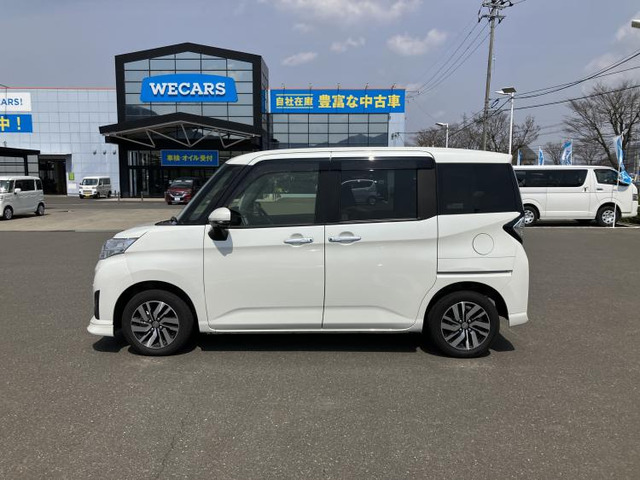 トール1.0 カスタムG リミテッド SAIII 4WD