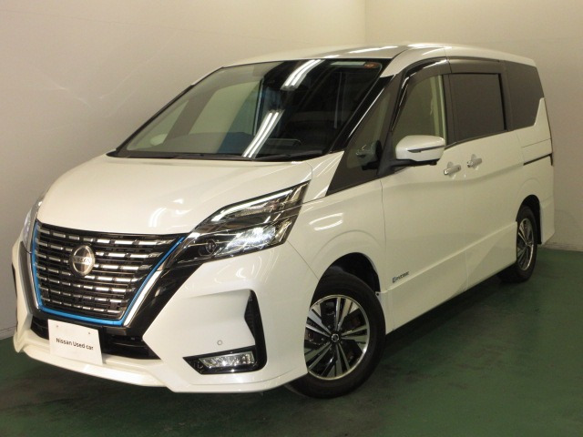 セレナ1.2 e-POWER ハイウェイスターV