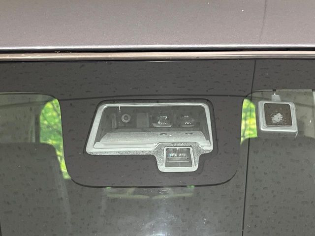 �y�X�Y�L �Z�[�t�e�B�T�|�[�g�z���s���ɑO���̎ԗ�����F�����A�Փ˂������Ȏ��͌x��ƃu���[�L�ŏՓˉ���Ɣ�Q�y�����A�V�X�g�B�����S�Ƀh���C�u�����y���݂��������܂��B