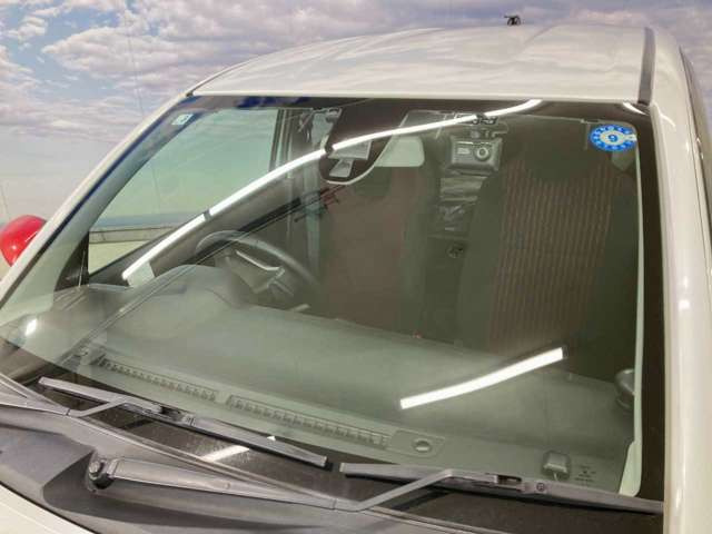 【整備保証】保証体制も充実★通常のカーセブン保証の他、最長3年350項目をカバーする充実の有料保証をご用意!最近のお車は先進技術もたくさん使っているので急な不具合で高額修理なんて時にも対応出来て安心♪