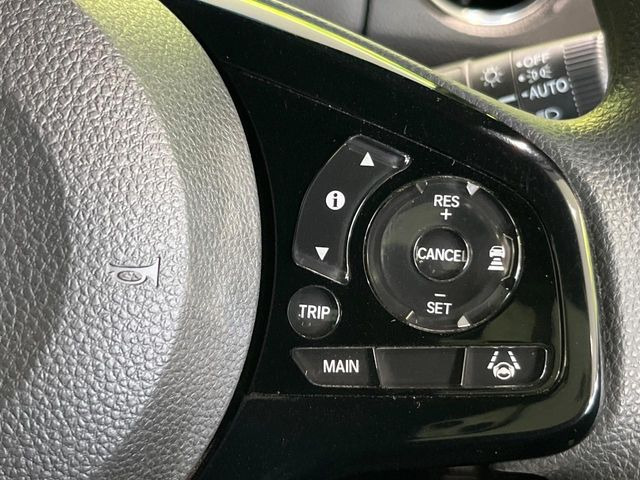 �y�A�_�v�e�B�u�N���[�Y�R���g���[���z�������H�ł̒��������s���y��!!�����ő��x��ۂN���[�Y�R���g���[�����A�Փˌy���V�X�e���ƘA�g���A�O���̎ԗ������m���ĎԊԂ�ۂ悤�ɑ��x���߂��Ă���܂�!!