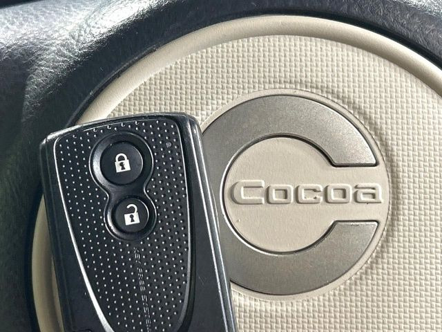 �y�L�[���X�X�^�[�g�V�X�e���z�J�o����|�P�b�g�ɓ��ꂽ�܂܂ł��h�A�̎{���E�������\�ȃX�}�[�g�L�[�𑕔��B�G���W���̃I���E�I�t�����J�M�����o���K�v����������Ƃ��Ă��֗��ł���