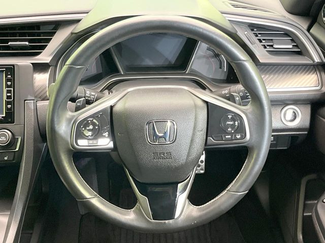 �y�����v�����X�e�A�����O�z�㎿�Ȋv���g�p���邱�ƂŁA��ɂ����������݂ƂĂ��^�]���₷���n���h���ł���