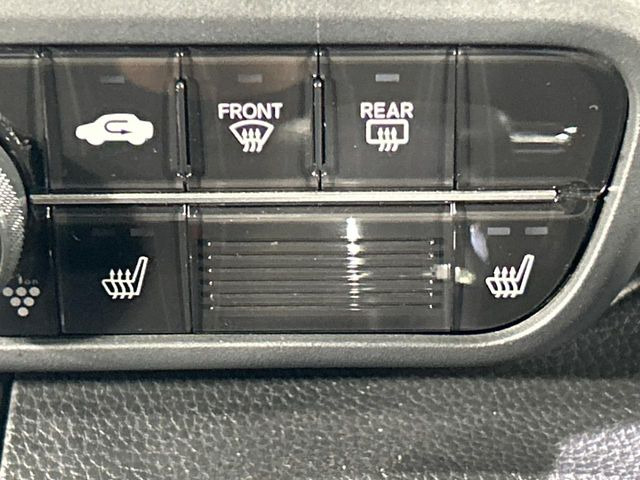 �y�V�[�g�q�[�^�[�z�������ɏd�󂷂�V�[�g�q�[�^�[!�G�A�R����葁�����܂��Ă����̂Ŋ�����̐l�����S�ł��ˁ�G�A�R���̉����͊������邩����A�Ƃ������ɂ����������߂ł��B