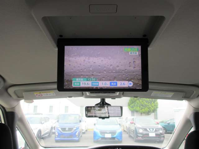 セレナ1.2 e-POWER ハイウェイスターV