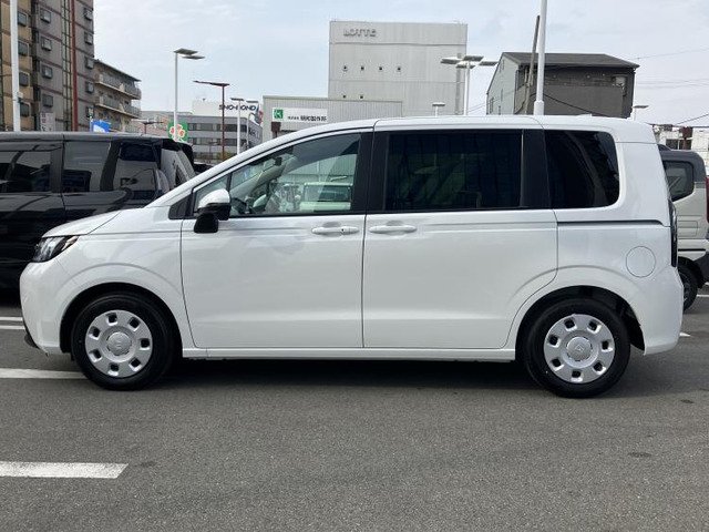 フリード1.5 e:HEV エアー