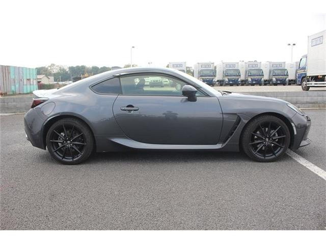 ���Ǝҗl�ւ̔̔��͂��f�肳���Ă��������܂��B�Ԍ������ԗ��̏ꍇ�́A�Ԍ����擾�������x�������z�ŕ\�����Ă���܂��B