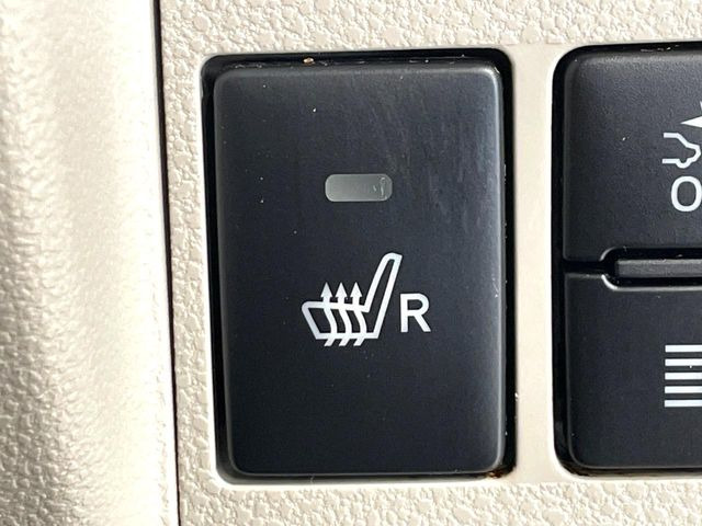 �y�V�[�g�q�[�^�[�z�������ɏd�󂷂�V�[�g�q�[�^�[!�G�A�R����葁�����܂��Ă����̂Ŋ�����̐l�����S�ł��ˁ�G�A�R���̉����͊������邩����A�Ƃ������ɂ����������߂ł��B