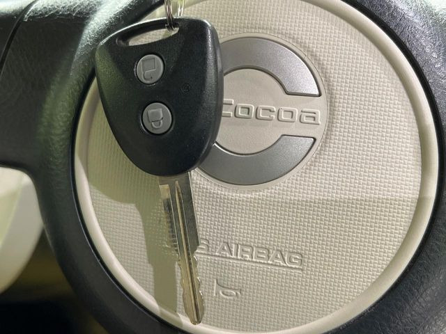 �y�L�[���X�z�������ꂽ�ꏊ����ł��{�^����Ńh�A�̊J���E�{�����ł���̂łƂ��Ă��֗�!�h�A�̌�������ɏ������邱�Ƃ�����܂����