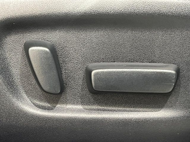 �y�p���[�V�[�g�z�X�C�b�`��ŊȒP�ɃV�[�g�̔��������\!�d��������͂�����܂���!���K�ȃV�[�g�|�W�V�����ɃZ�b�g���āA���K�ȃh���C�u�����y���݂��������B