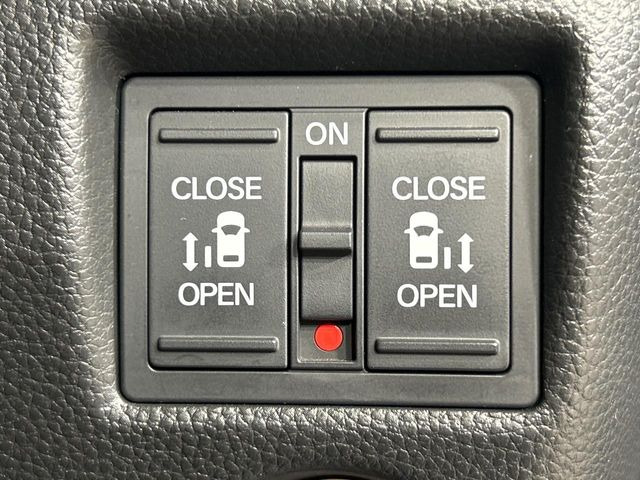 �y�����p���[�X���C�h�h�A�z�X�}�[�g�L�[��^�]�Ȃ̃X�C�b�`�Ō�ȗ����X���C�h�h�A�̊J���\���d��������͂����ăh�A���J����K�v�������A�����Ȃ��q�l�ł��ȒP�ɊJ���߂ł����K�ł���