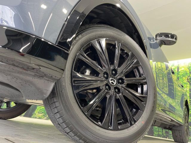 �y����19�C���`�A���~�z�C�[���z�O�ςɃ}�b�`���������A���~�z�C�[���𑕒����Ă���܂��B�e��ЊO�A���~�z�C�[����A�X�^�b�h���X�^�C�����戵�����Ă���܂��B���񂲑��k����������