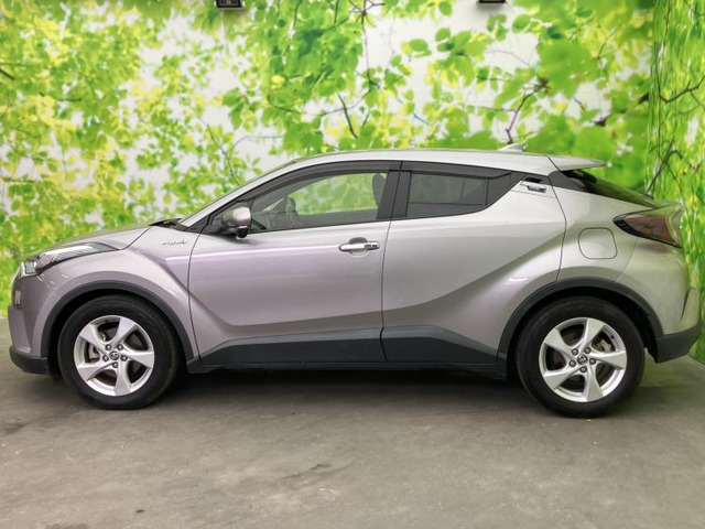 C-HRハイブリッド 1.8 S LED エディション