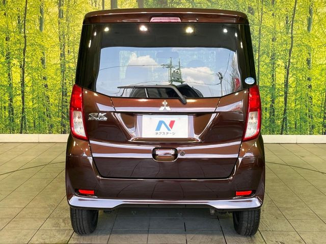 安心の最長10年・走行無制限保証(有償)をご用意。保証内容も充実はもちろん、無料点検&オイル交換や、年中無休の全国・24時間ロードサービスも付帯されておりますのでご安心下さい。